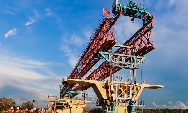 8905b49878fa46bbc5a9ce4a8c1ba18f