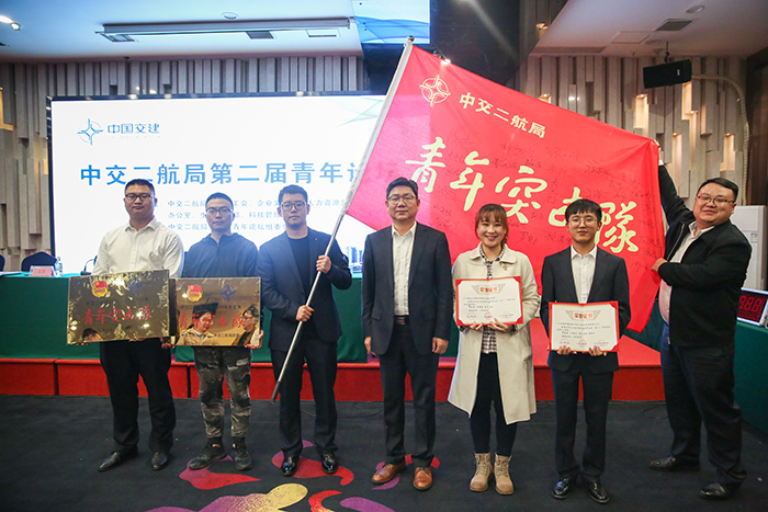 dc892949c0a859f06e0ade22b7fac0e9 ¶þ¹«Ë¾ÓëÕÅÊé¼ÇºÏÕÕ.jpg