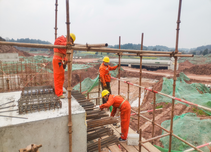 5 �ո۴����Ŀ����Ͷ�� (11).jpg