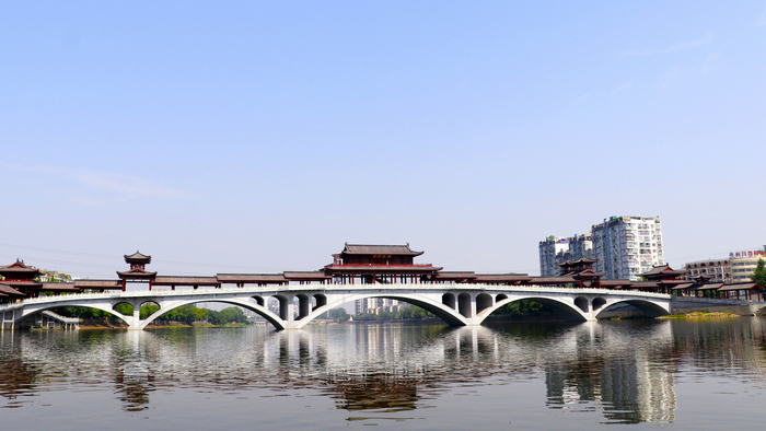 e128404758c44aa656079e32c2ab5736 五津廊桥1.jpg