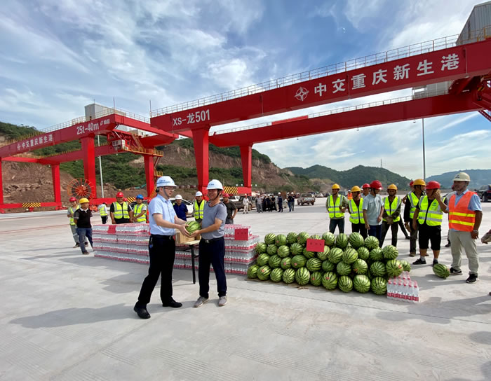 e9f79d14a4d944ce42ee83c1d64f62ed 2.jpg