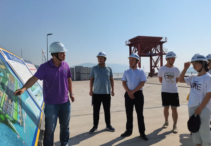 f95b8ac2d64cc3d1879d8a0dbe534768 2.jpg