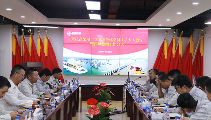 894c392d14e3efe7b2394a512343fa3b 2.jpg