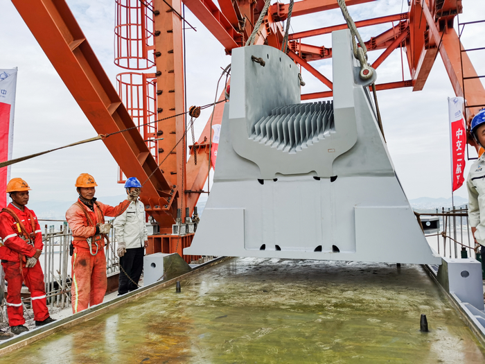 ���ڴ����׸���������װ˳����� (5).jpg