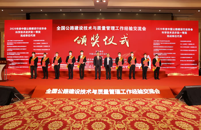 8f4b643d5a872f70520ef7d4748ed993 2.jpg