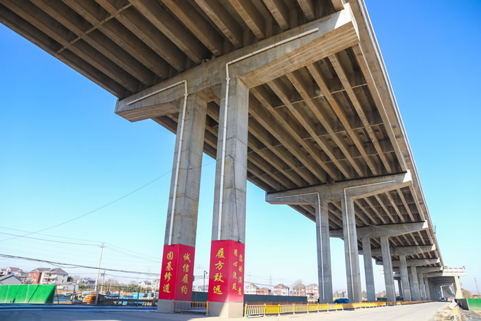 b00563aacb17e1ad70a38c5a345dcf9f 2.jpg