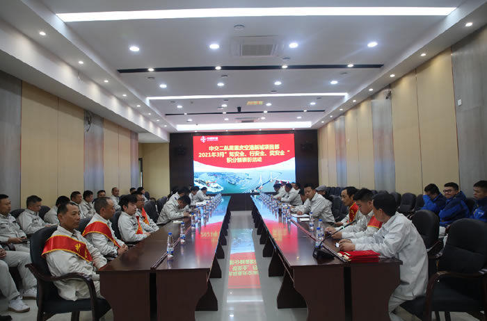 164057e7f1f9bbd5df812e6724ba2954 100.jpg