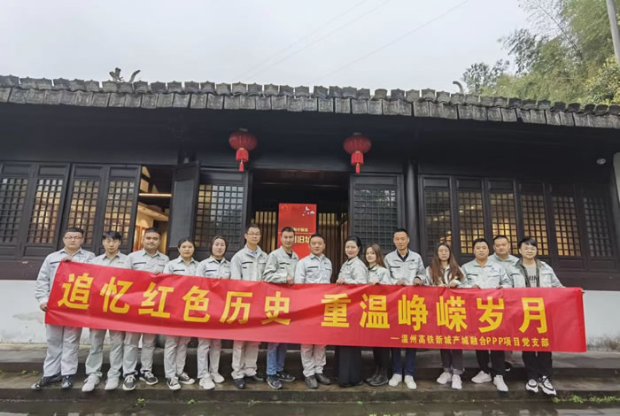 c063c12057916d8fd1470776d5cc156f 1.jpg