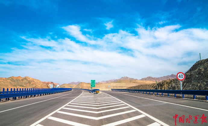 bdb86d3429331ce81d6f89b0067d7686 1.jpg