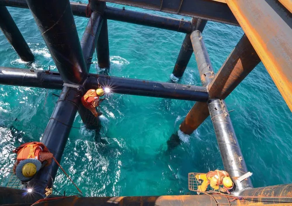 a8aabb52349365f4cc3d16f66fe706e9 640 (5).jpg