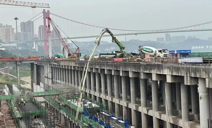 cec0ea8d5bf3bc8b42c771a1669cd812 2.jpg