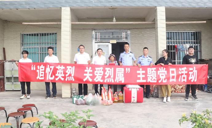 44c61c72790af28abb76764921ad077b 1.jpg