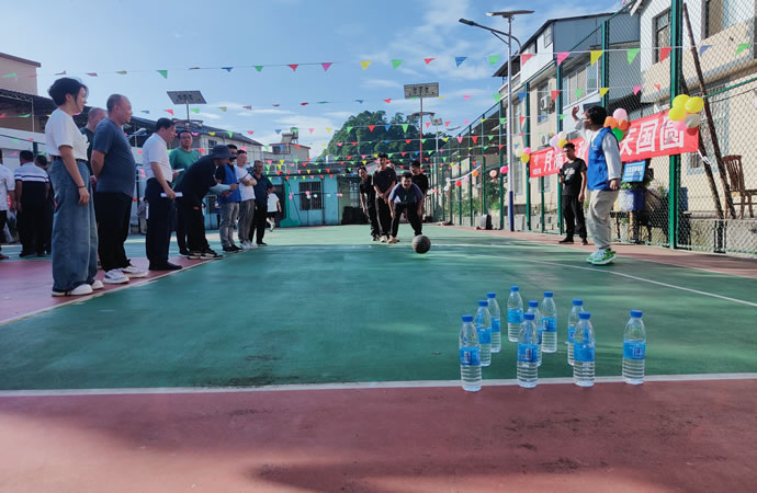 290493003f51e5a3fbeb9e90669807c4 2.jpg