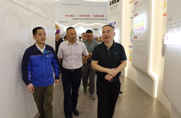 949b7996ce0a7e9efa0e732675cefa95 1.jpg