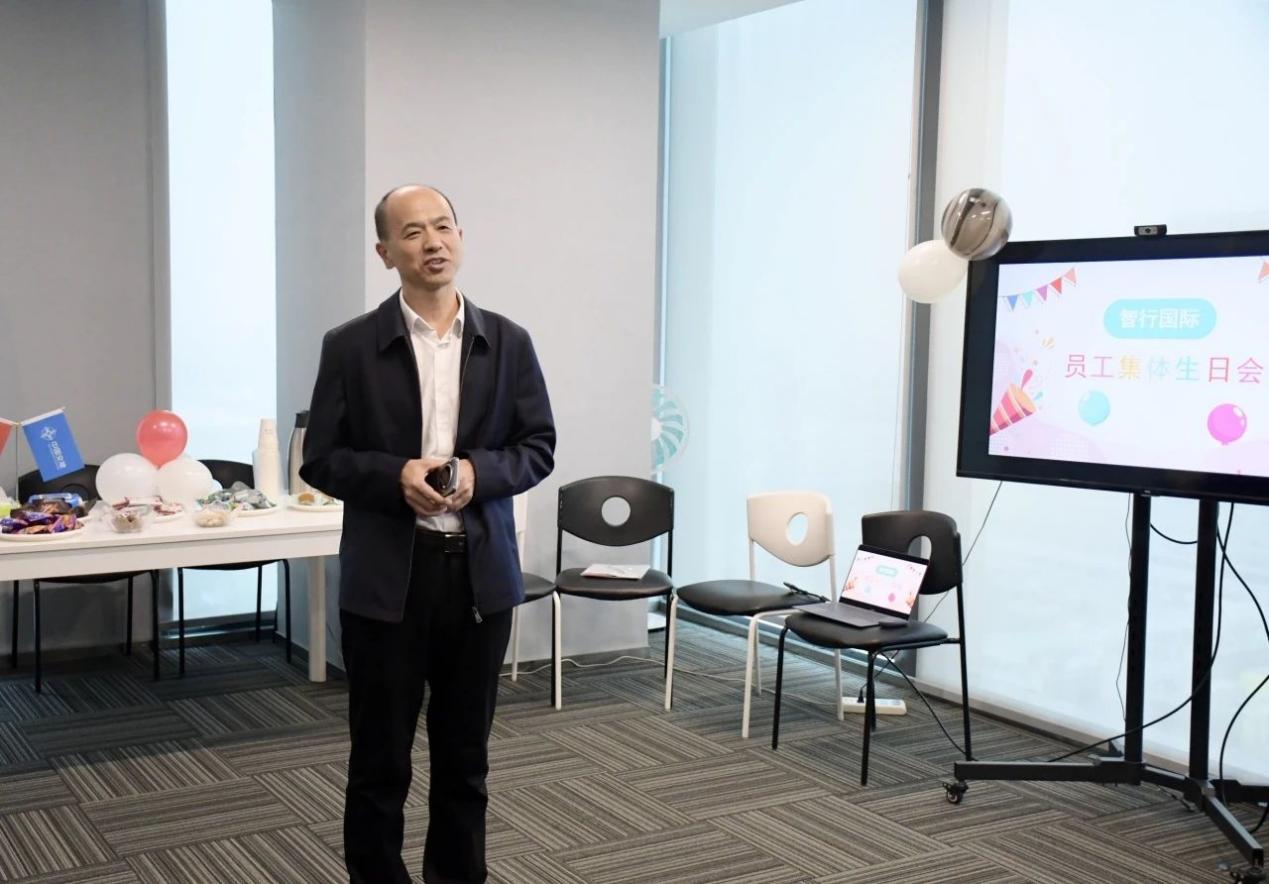 1742286907880 0216035633