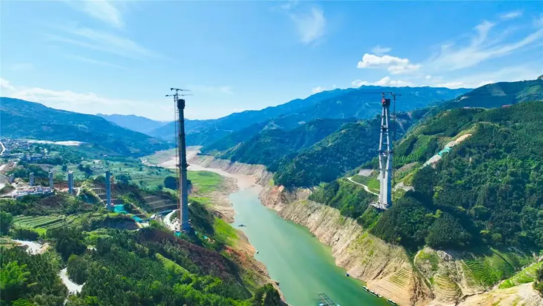 1750401778871 dcc6bca7aab192b595847c1c3b44a72