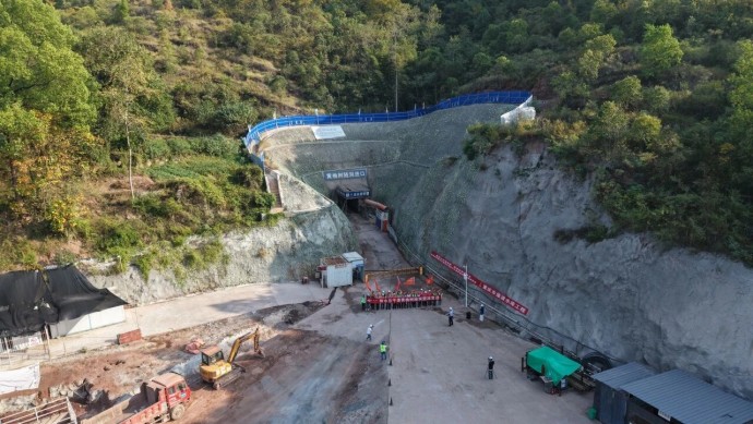 ΢��ͼƬ_2025-10-14_091933_242_����