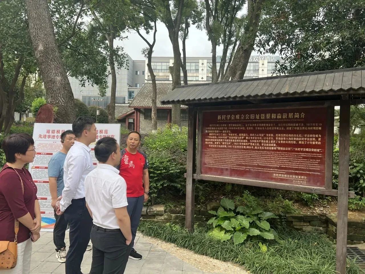 8927663dd45006834948f6e63692f9d7