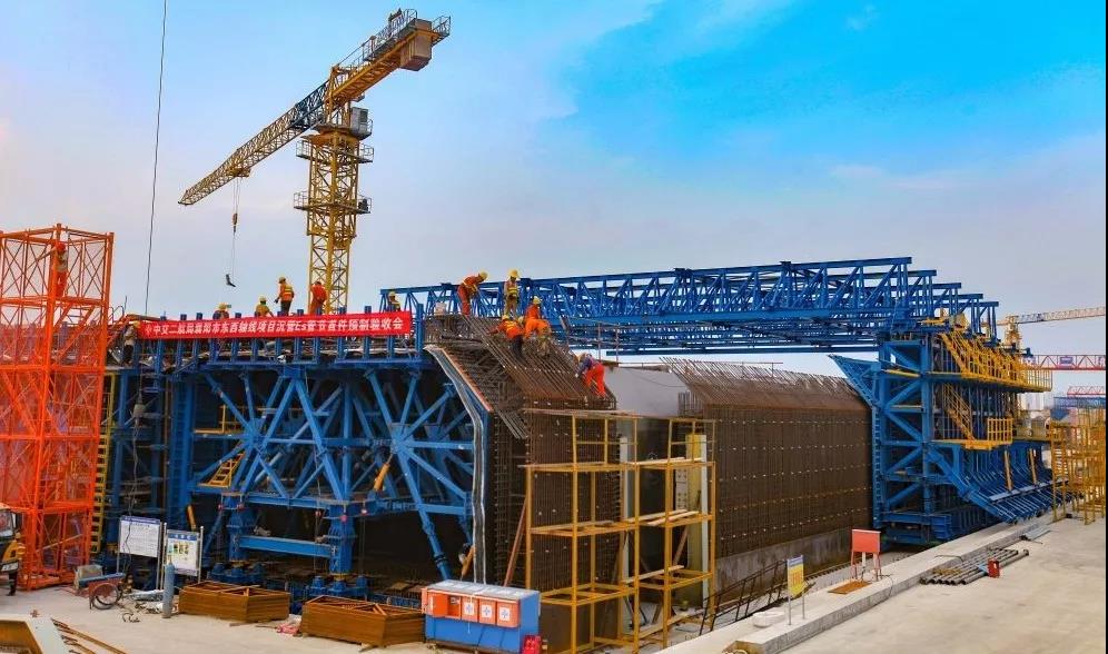 6d785f2db0493916673f050b8a8fab3d 44