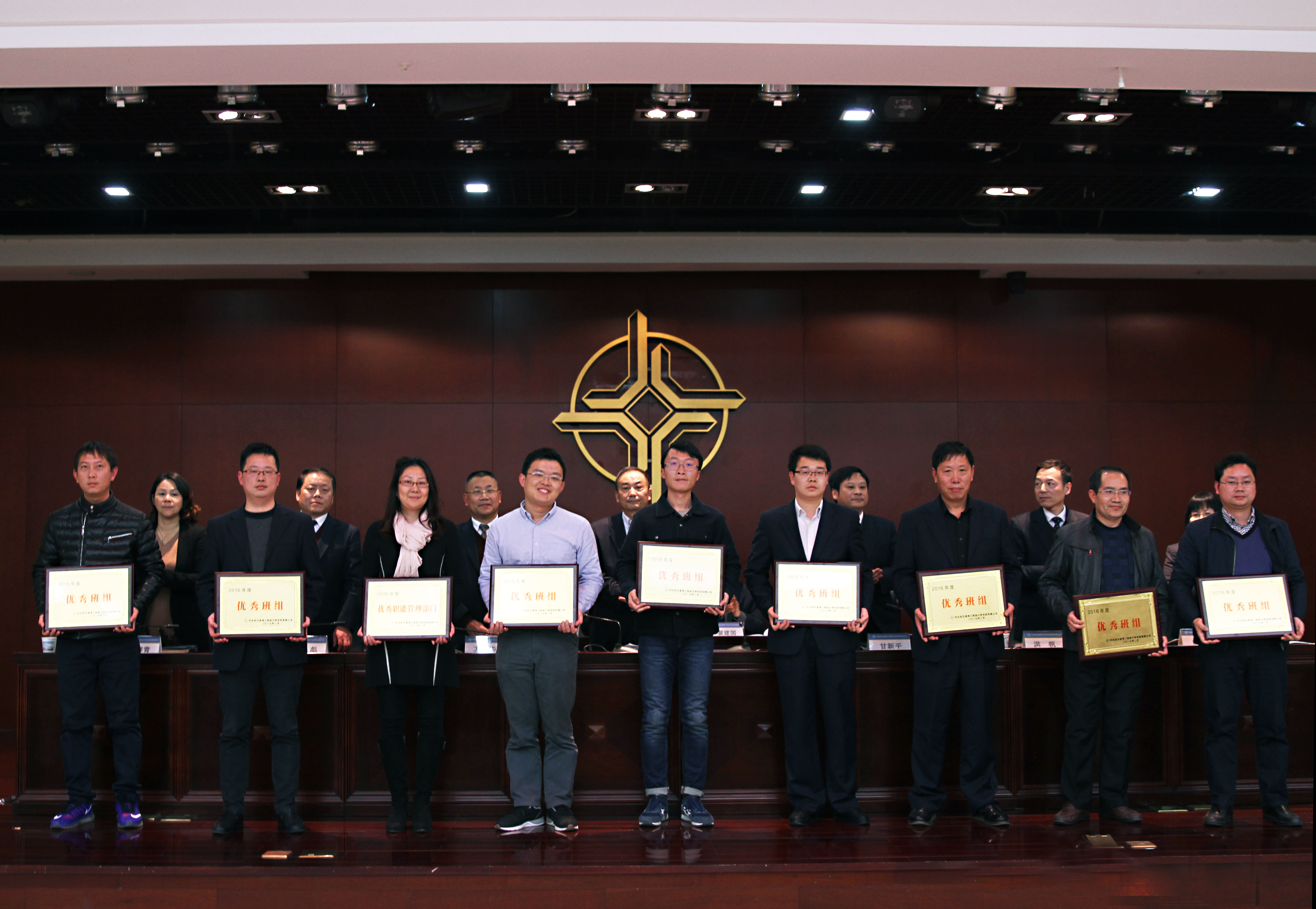 9 ͼΪ�����������������.jpg